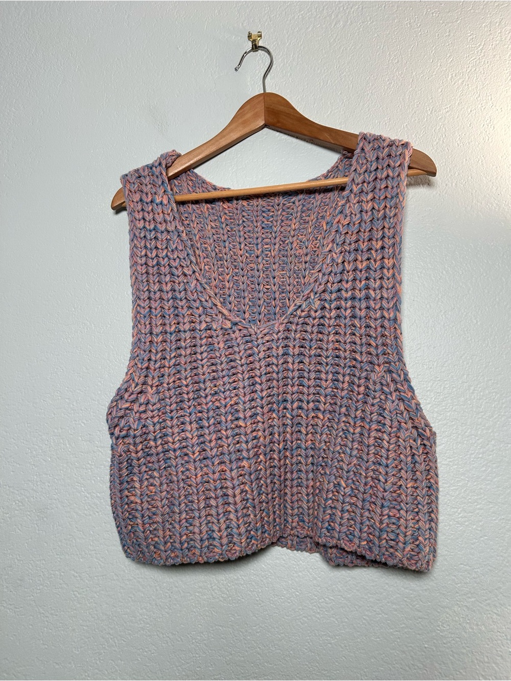 Free People Hoopla Blue-Peach-Purple chunky Braided Knit oversized Tank vest XS - Picture 3 of 9